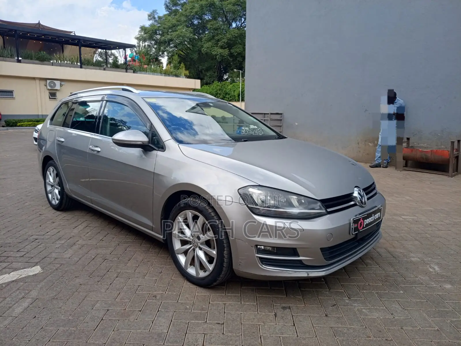 Volkswagen Golf TSI 2-Door FWD 2016 Silver