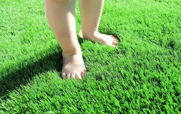 Kid Friendly Green Artificial Grass Carpets for Home Garden