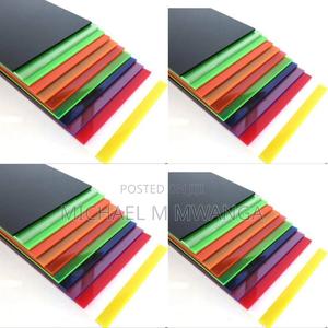 92% Light Transmission Colored Acrylic Perspex Sheets - thumbnail 2