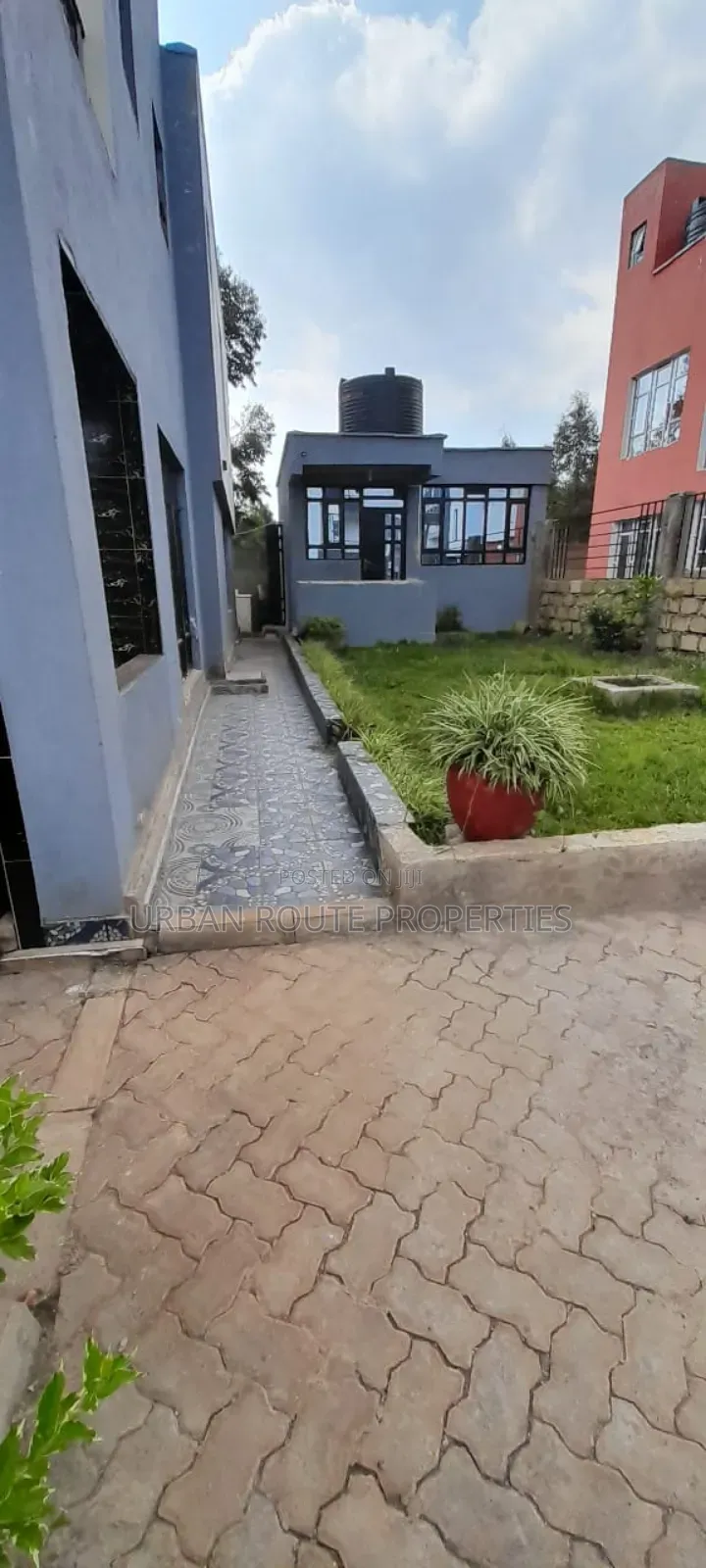 4bdrm Townhouse / Terrace in Ondiri, Kikuyu for rent