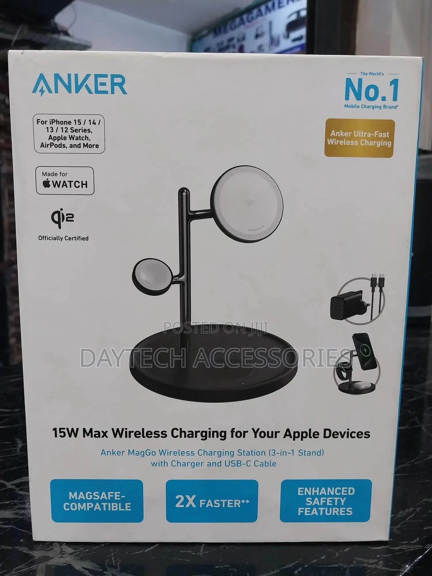 Anker Maggo 3-in-1 Wireless Charging Station With Anker Magnetic Grip