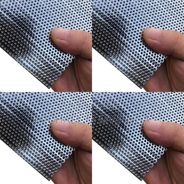 High Tensile Strength 4ft X 8ft Perforated Sheet