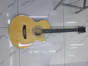 Gibson Semi Acoustic Guitar 41"