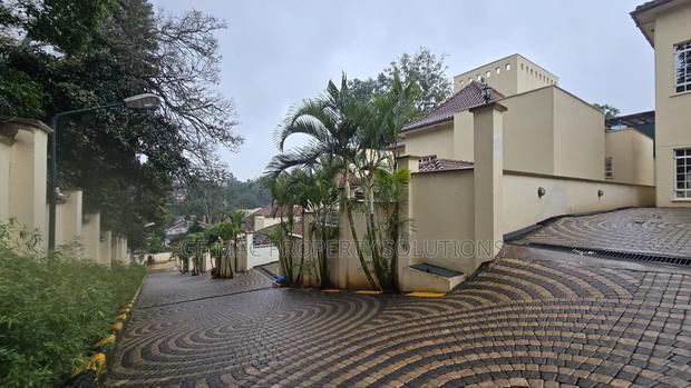 4bdrm House in Kyuna for rent - thumbnail 2