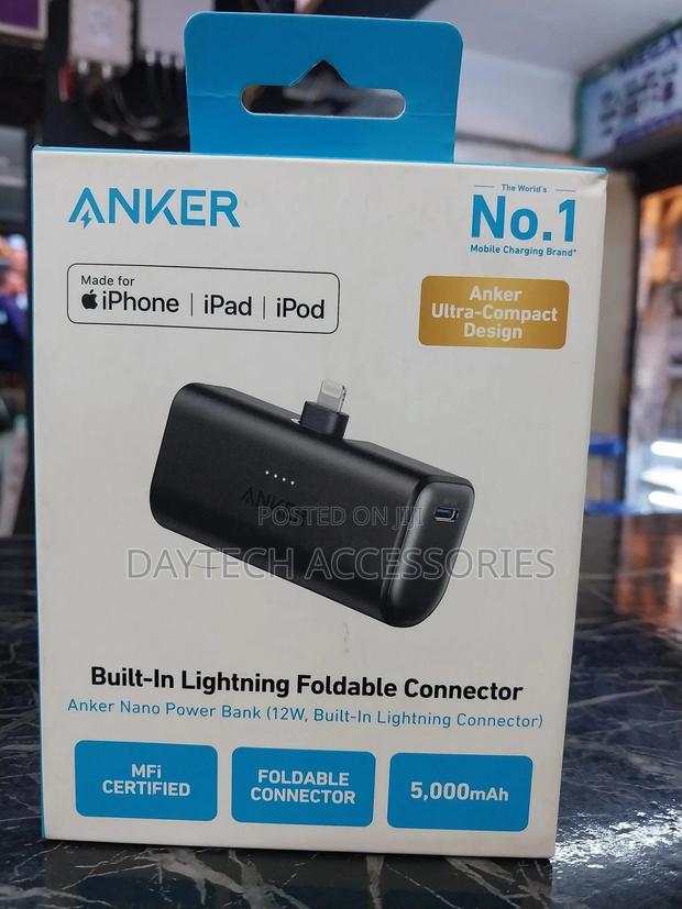 Anker Nano Power Bank (12w, Built-in Lightning Connector). - thumbnail 2