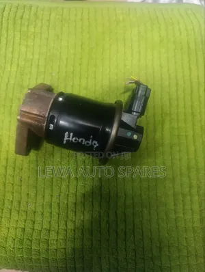 Exhaust Gas Recirculation (Egr) Valve For Honda Fit/Vezel