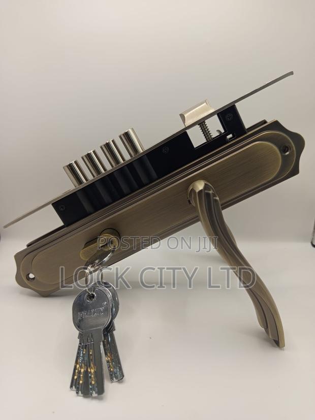 Fealty Heavy Duty Steel Door Lock - main view