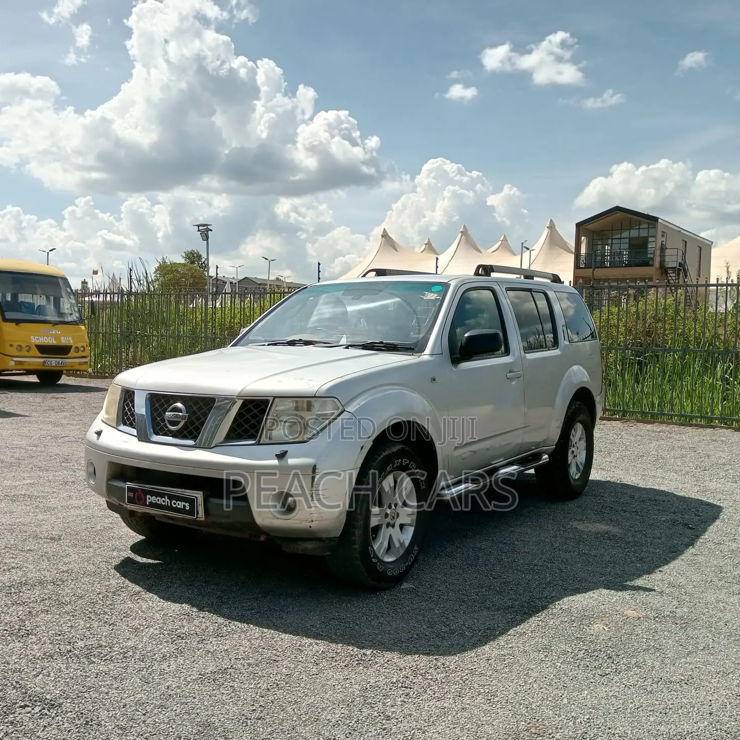 Nissan Pathfinder LE 4x4 2005 Silver