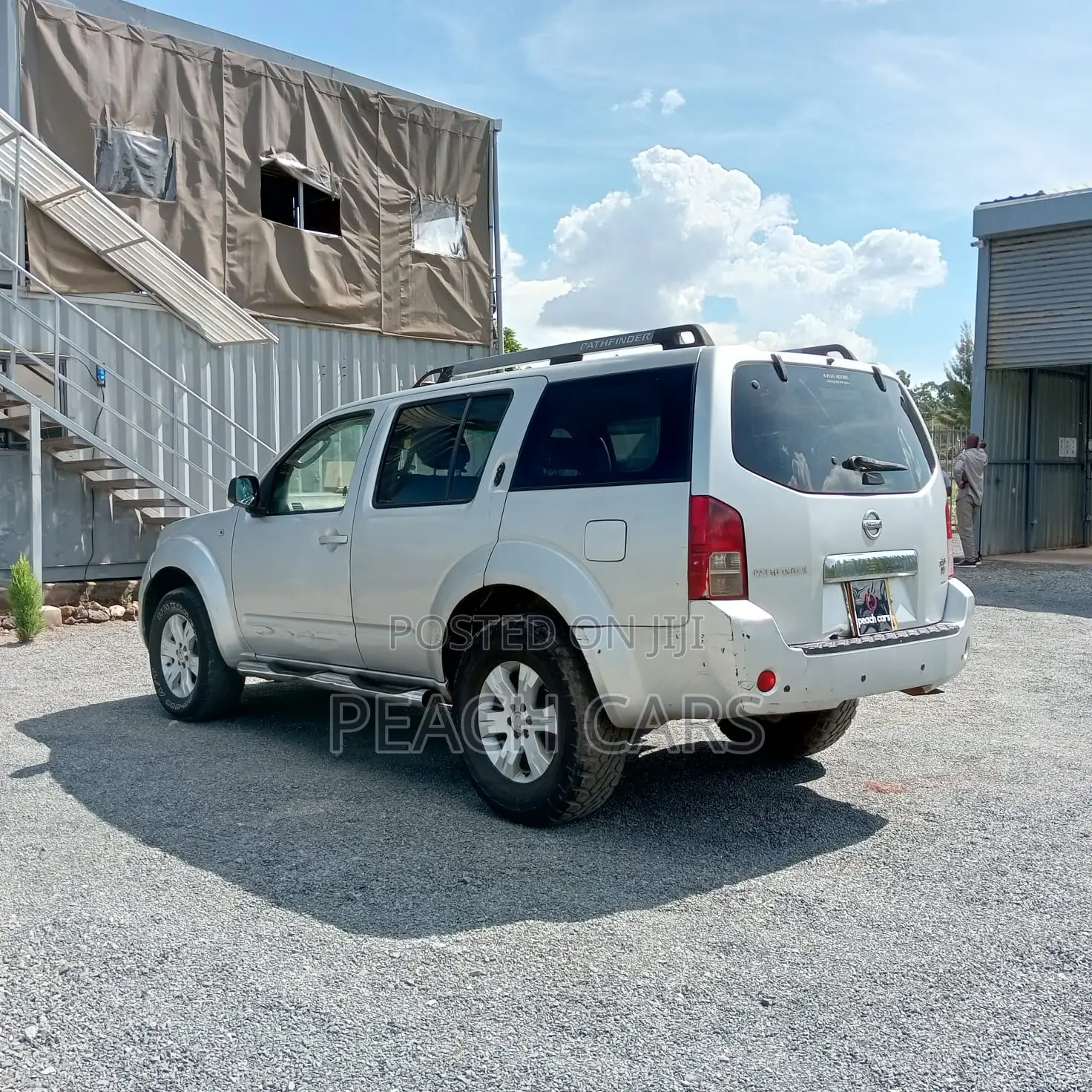 Nissan Pathfinder LE 4x4 2005 Silver
