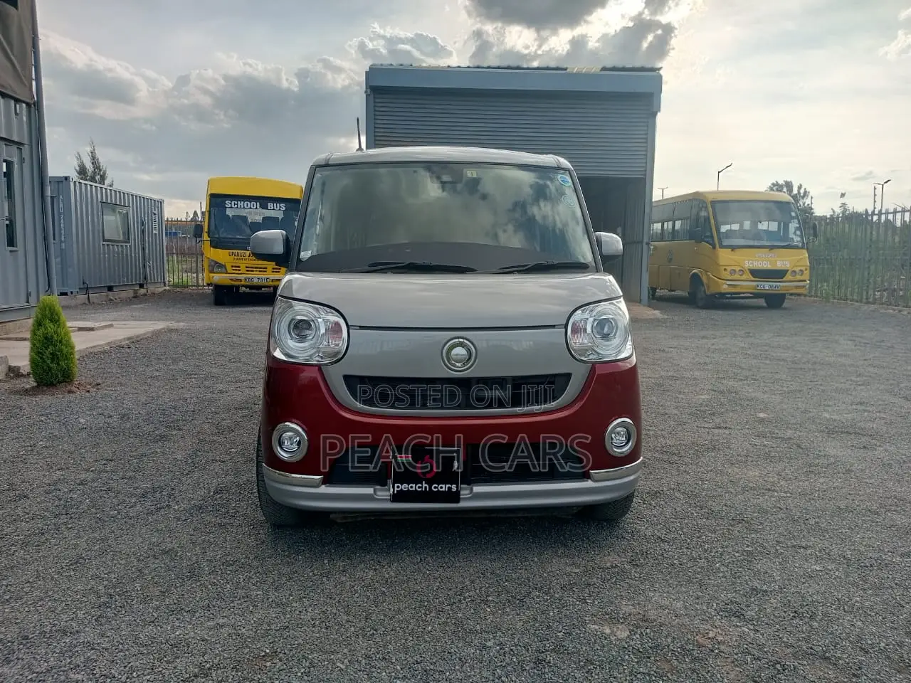 Daihatsu Move 2017 Red