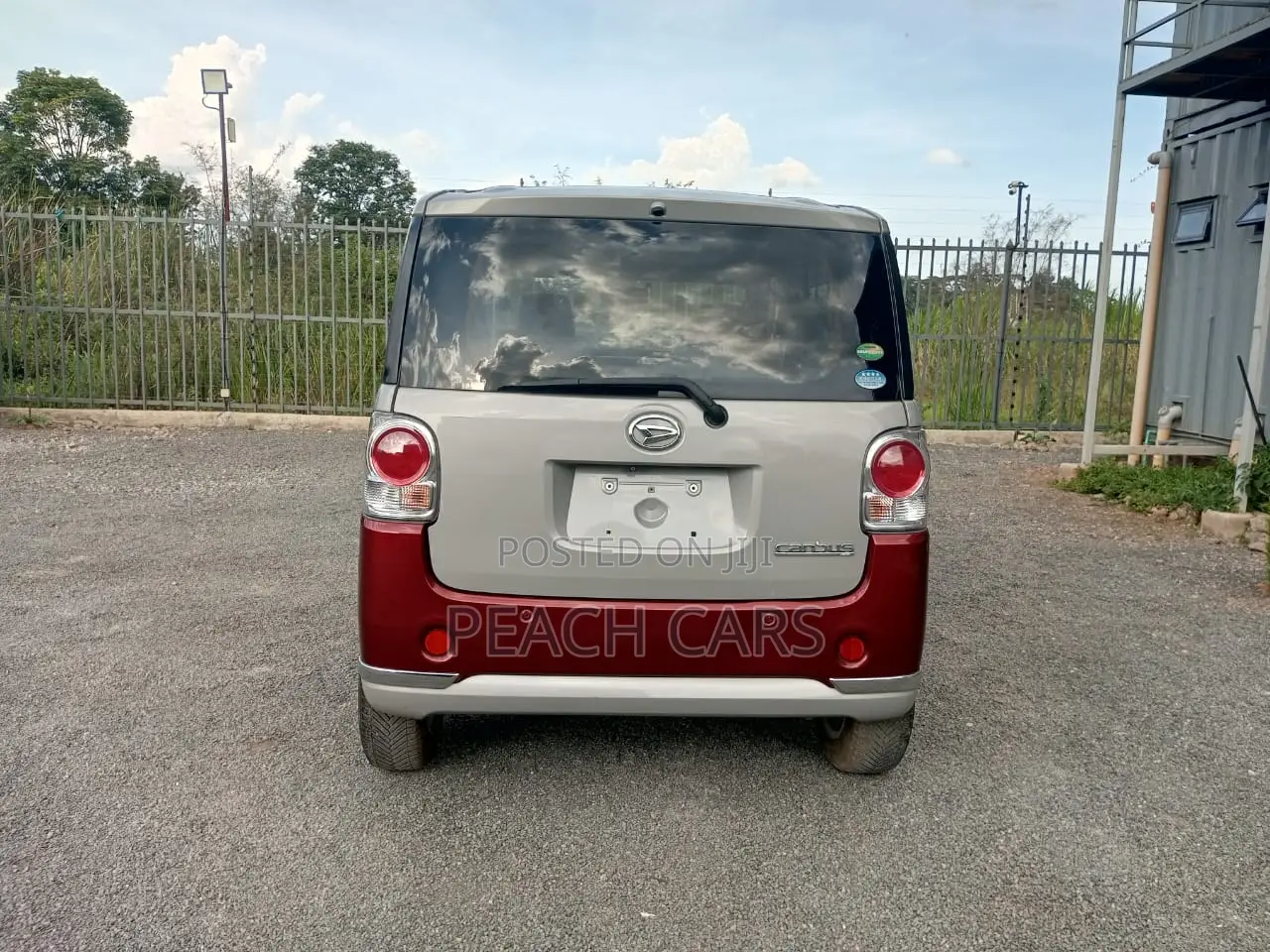 Daihatsu Move 2017 Red