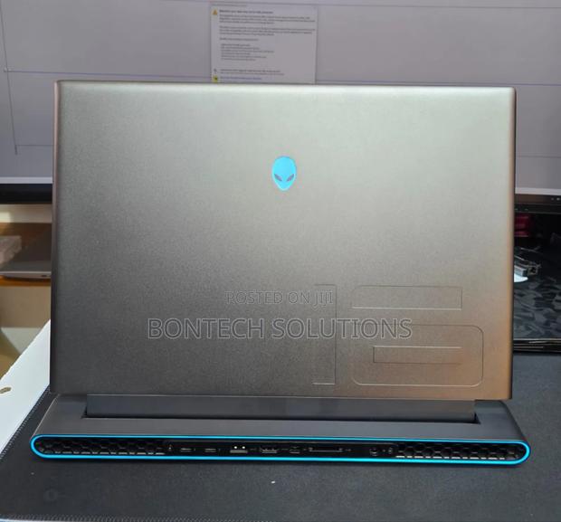 Laptop Alienware M17x R2 32GB Intel Core I7 SSD 1T - thumbnail 4