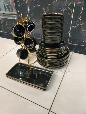 *32pcs Classy Black Dinner Set