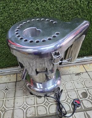 Commercial Juicer - thumbnail 2