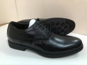 Men Shoes Races