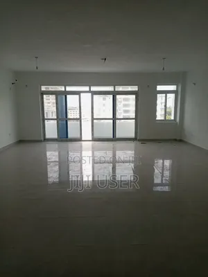 3bdrm Apartment in Kizingo for rent
