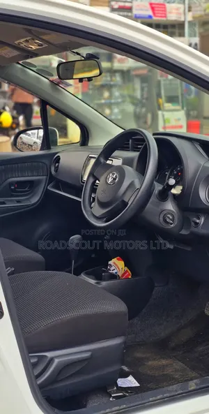 Toyota Vitz 2018 White