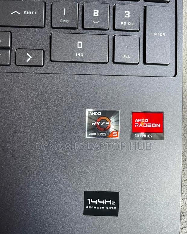 Laptop HP Victus 15 16GB AMD Ryzen 5 SSD 512GB - thumbnail 3