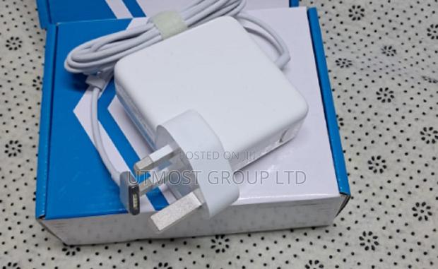 5w Power T-Tip Shape Connector Power Adapter,Charger for Mac - main view