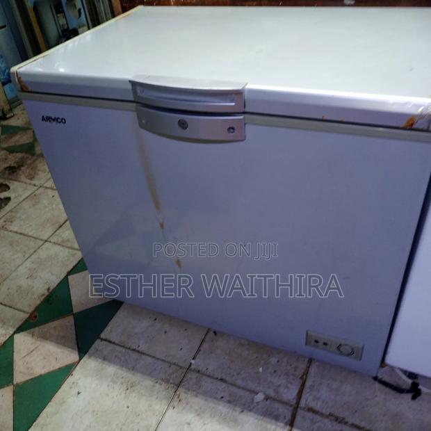 250 Litres Chest Freezer on Sale - thumbnail 2