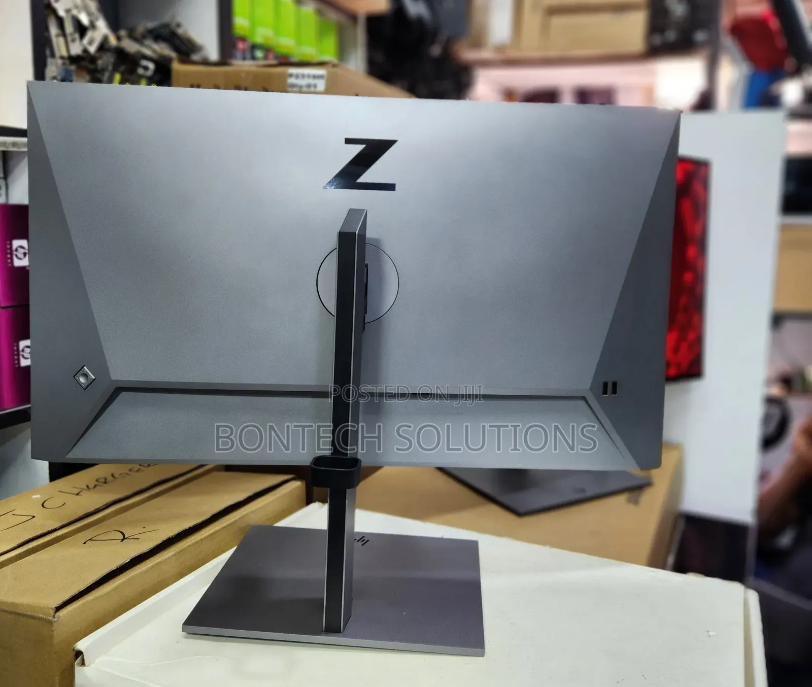 Hp Z27qg3 QHD
27 Inch 
Frameless 
 Display