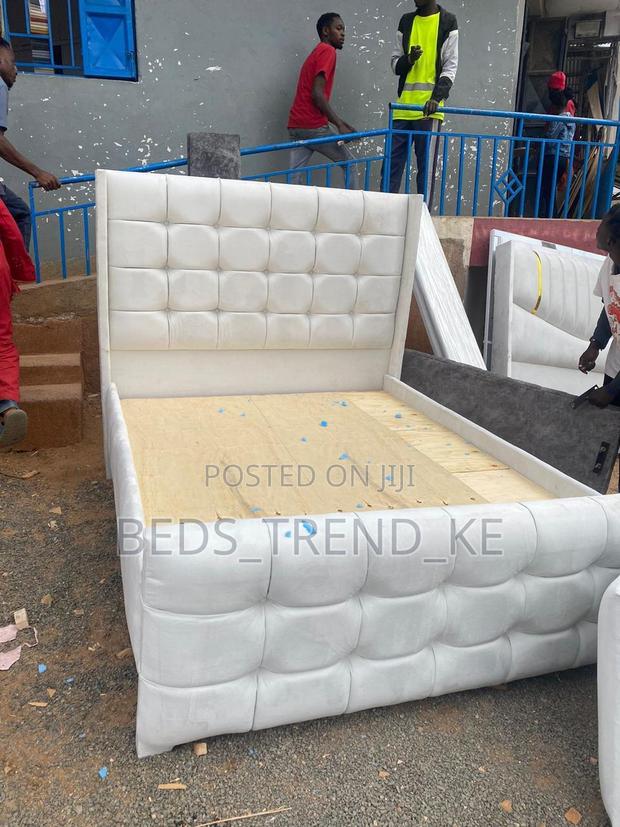 Fine 6 by 6 Modern Bed