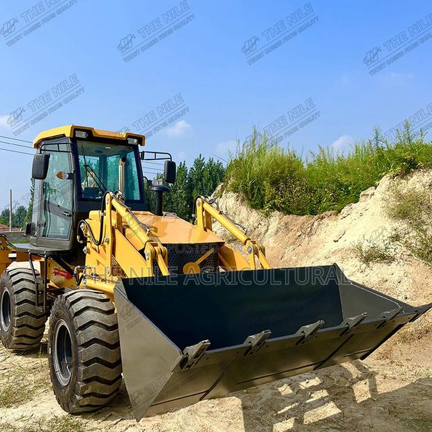 Deluxe Backhoe Loader - thumbnail 3