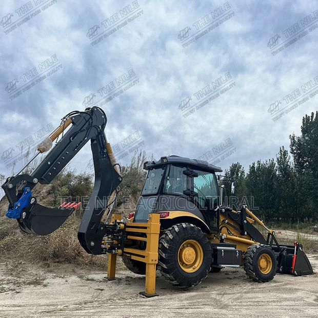 Deluxe Backhoe Loader - thumbnail 4