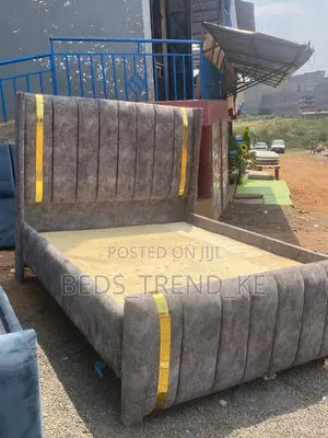 5 by 6 Elegant Restful Bed