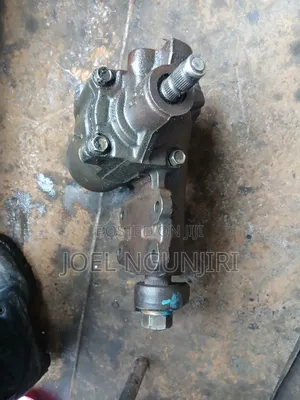 Steering Box Landcruiser 79