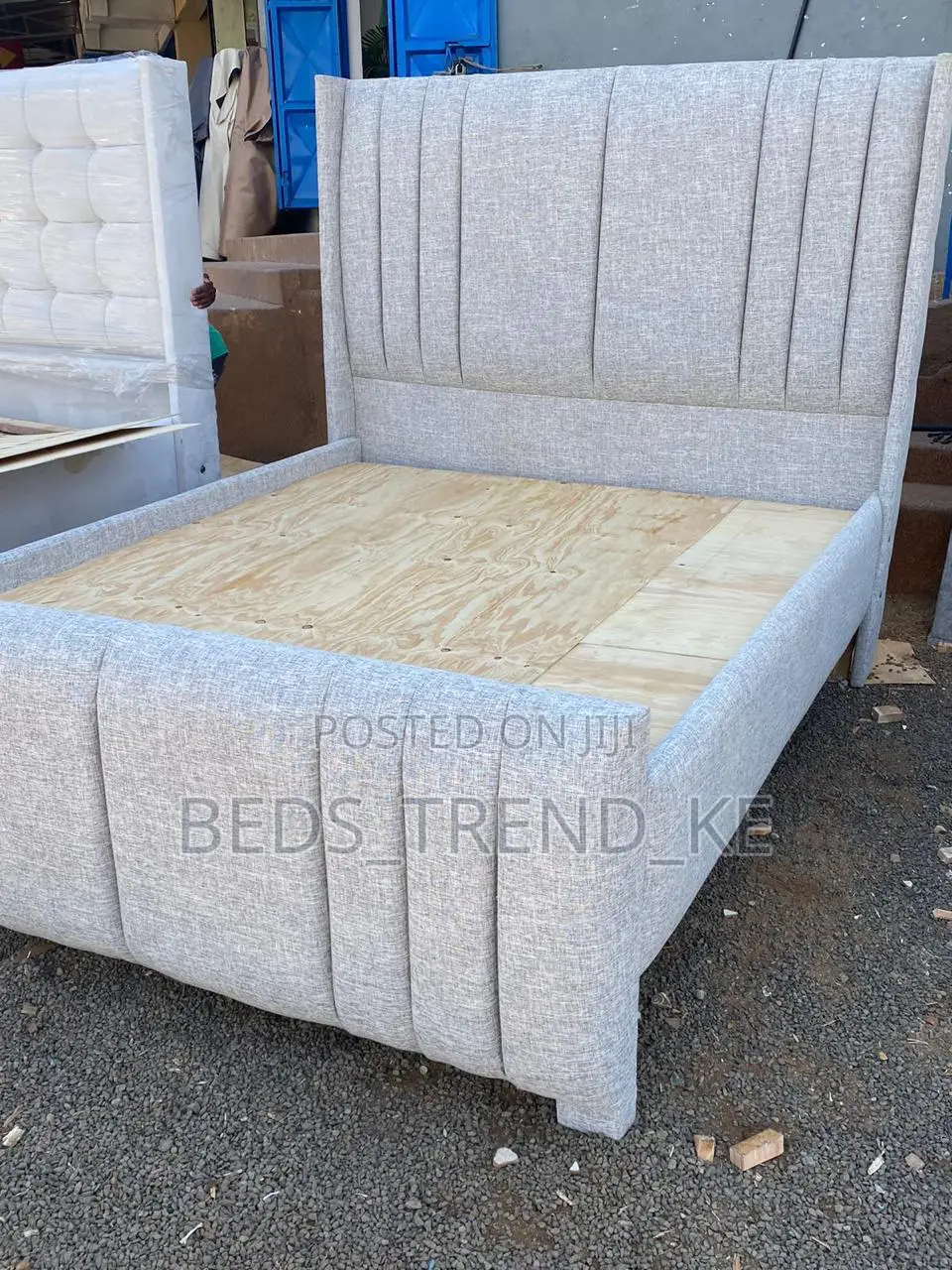 Mild 5 by 6 Modern Beds
