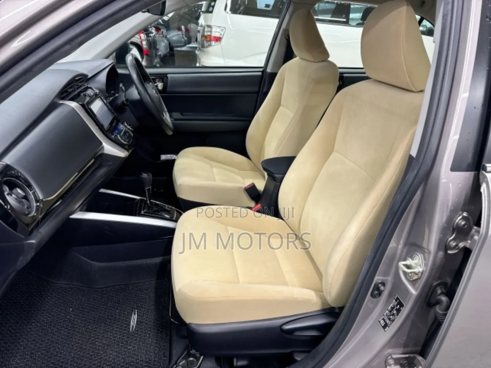 Toyota Axio 2019 Gold