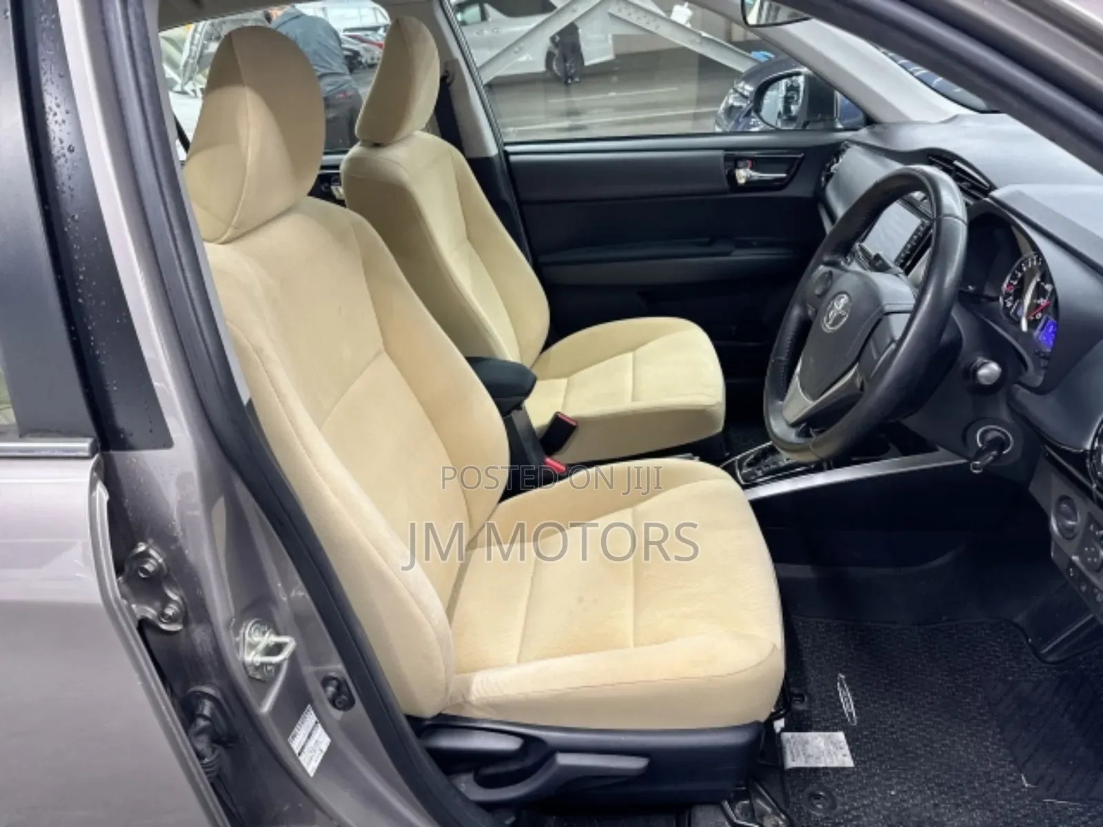 Toyota Axio 2019 Gold
