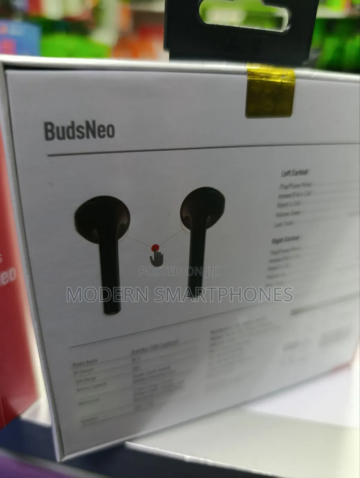 Itel- Buds Neo
30hrs Play Time Bluetooth Earphones