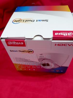 Dual-Core Light Dh-Hac-Hdw1200clqp-Il-a Camera With Audio - thumbnail 2