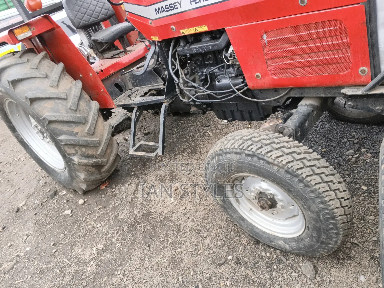 Massey Ferguson 390 SWT