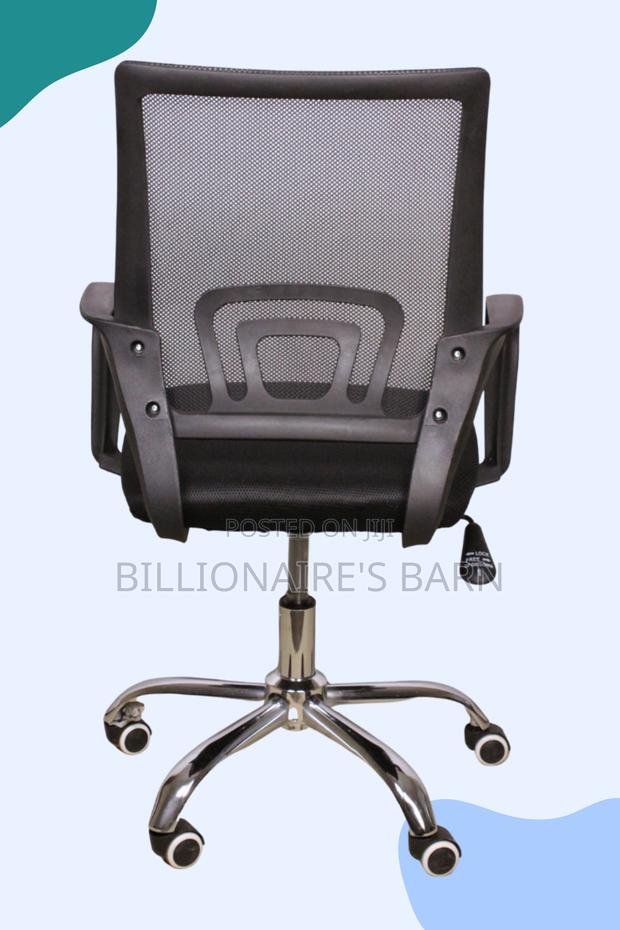 Strong Fixed Mesh Office Chair - thumbnail 2