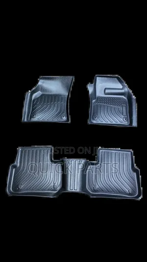 Land Rover Discovery Sport 5 D All Weather Floor Mats
