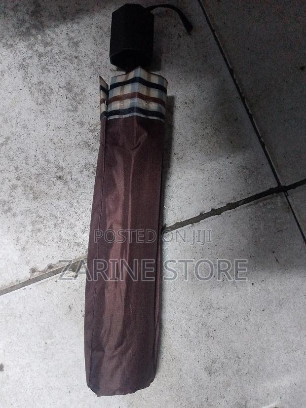Unisex Pocket Size Foldable Umbrella - thumbnail 3