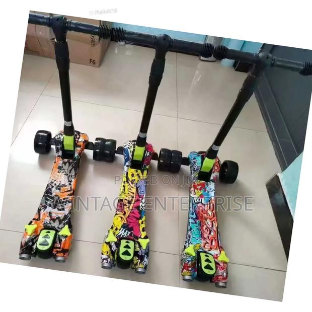 Spray Scooter Battery Operated - main view