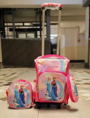 *3 in 1 Trolley Bags*
Suitable for Grades 2-8.
