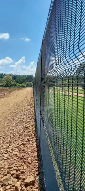 Anti-Climb Welded Mesh Fence – Enhanced Safety
