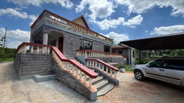 4bdrm Maisonette in Karen On 1/4 Acre, Kerarapon for sale
