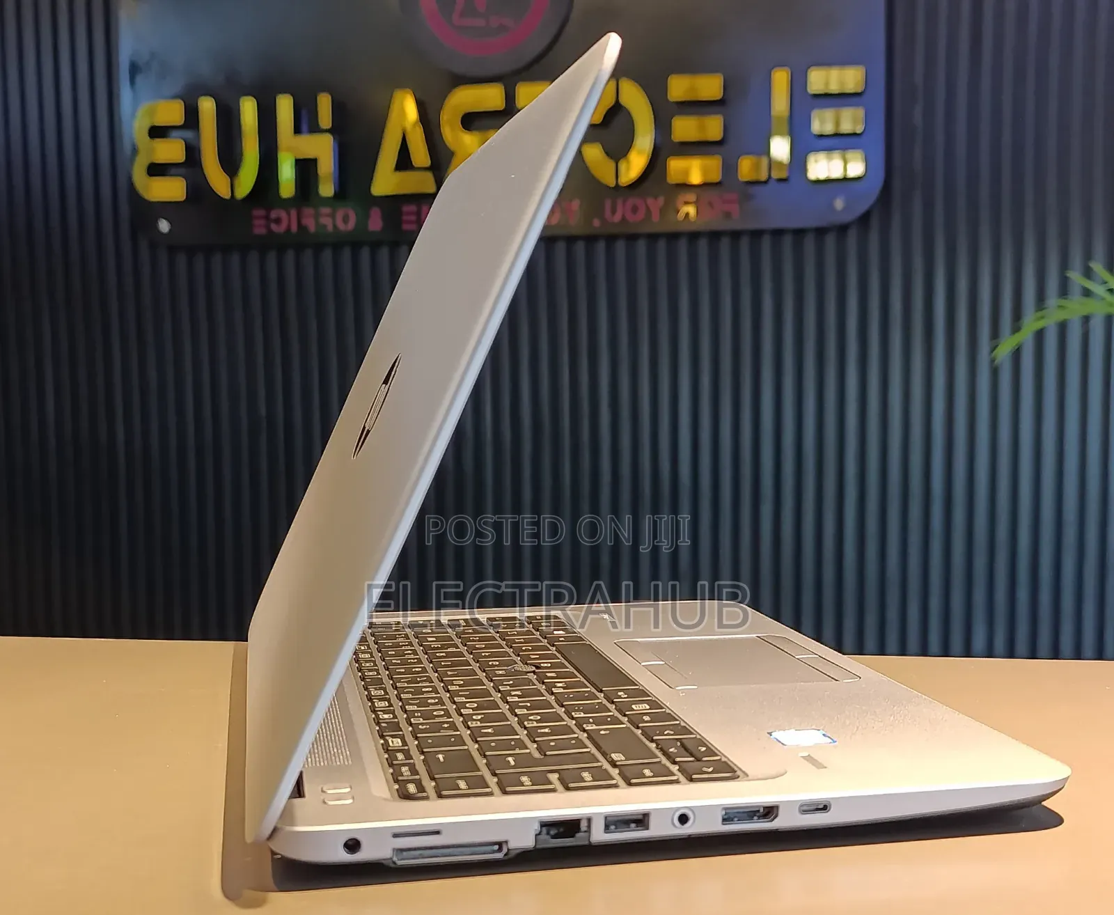 Laptop HP EliteBook 840 G3 8GB Intel Core I5 SSD 256GB