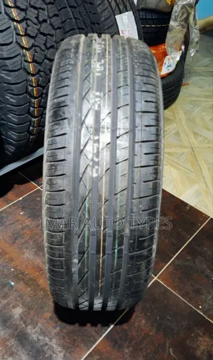 215/60r17 Lassa
