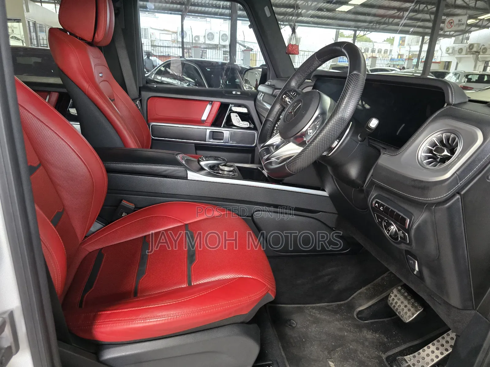 Mercedes-Benz G-Class 2024 White