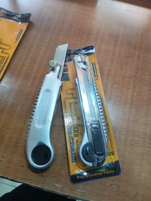 Metal Stripping Knife/Paper Cutter