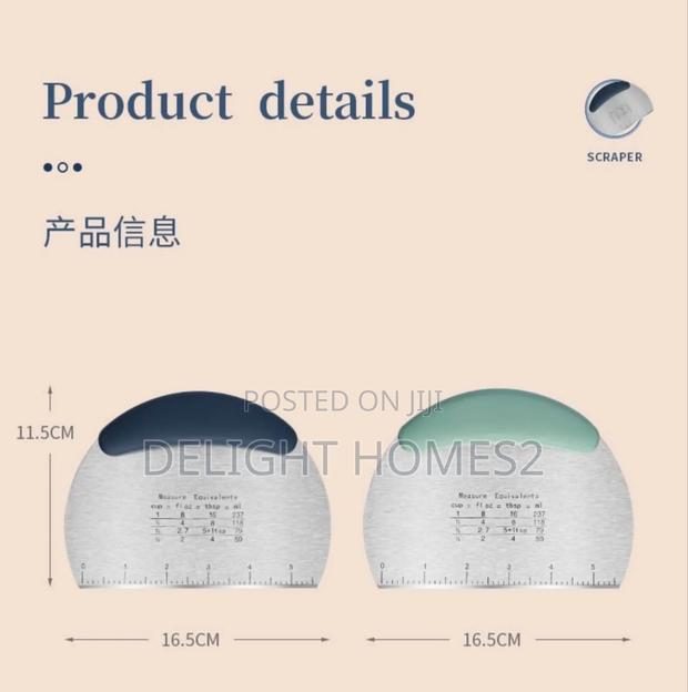 Pro Dough Pastry Scraper_car - thumbnail 2