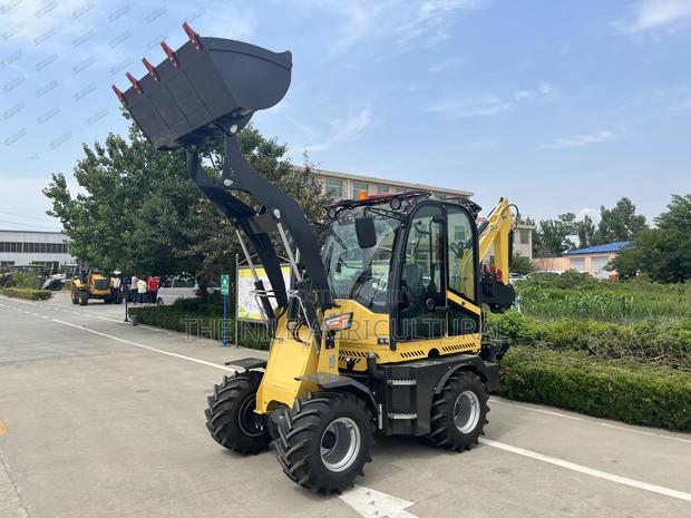 Mini Backhoe Loader Multi-Purpose Backhoe Excavator Tractor - thumbnail 4