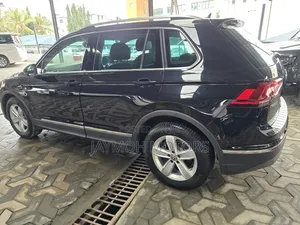 Volkswagen Tiguan 2018 Black